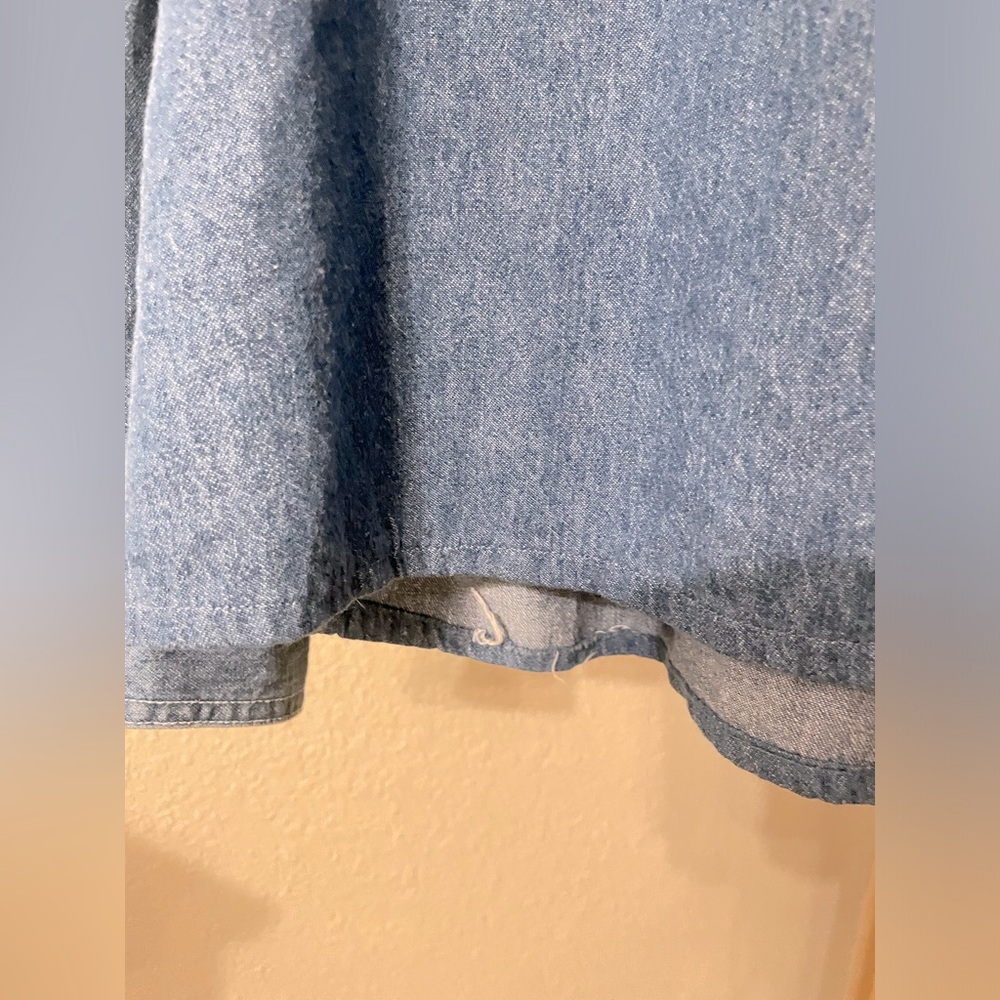 Vintage Basic Editions Chambray Button Down Shirt… - image 3